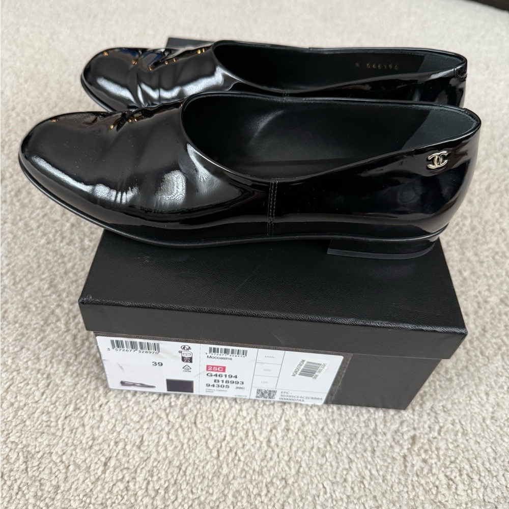 Chanel 2024 Flats/Moccasins size 39